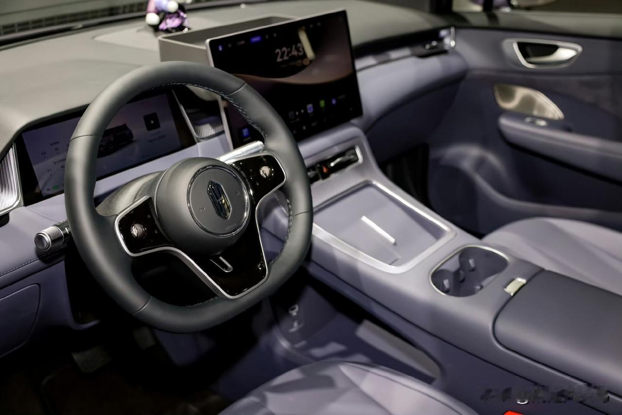 广州车展开始啦！这次鸿蒙智行展台一定要去，因为我最近喜提的尚界 H5 也在现场。