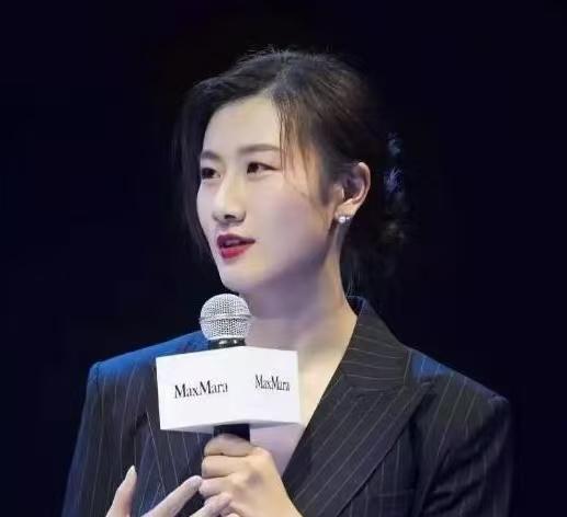 终于搞清楚了

为什么丁宁会花2年时间北大硕士

一切都是有计划的，丁宁本来在上