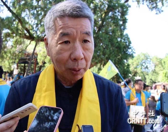 台风滞留西安！张亚中发文感慨碑林石碑：汉字是两岸拆不散的根！
        受