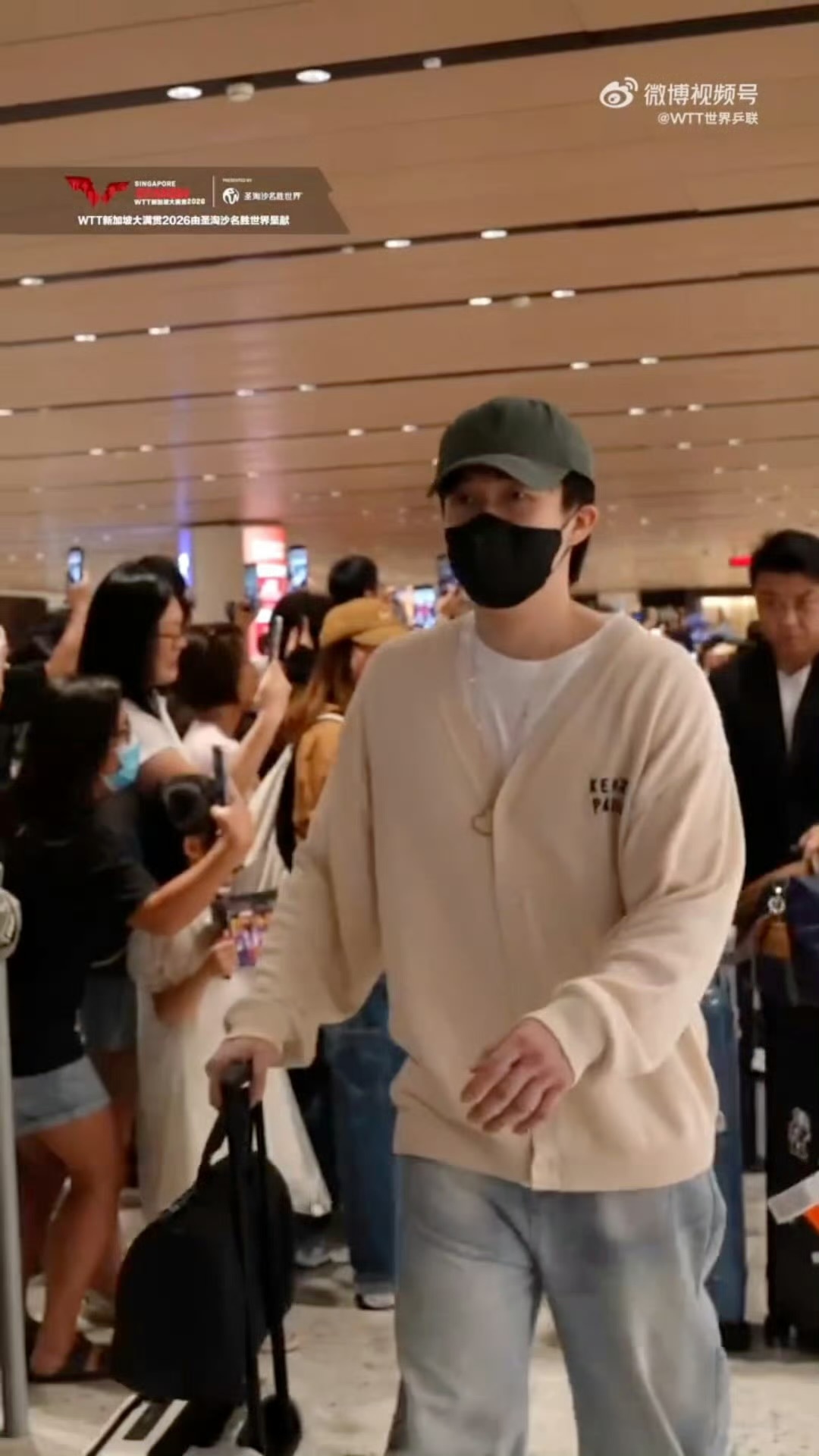 努力总会有回响，向前走，去拥抱无限可能。星光不问赶路人，时光不负有心人。新程已启