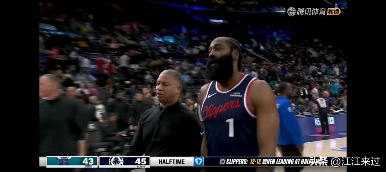 快船哈登伦纳德合砍67分，双双砍下30+！快船117比109战胜黄蜂！快船下半场