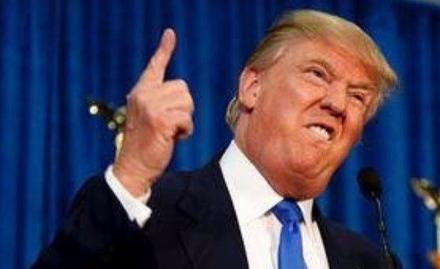 被捧上台，又被赶下台！特朗普亲手提拔的美国国家情报总监加巴德，5月22日突然宣布