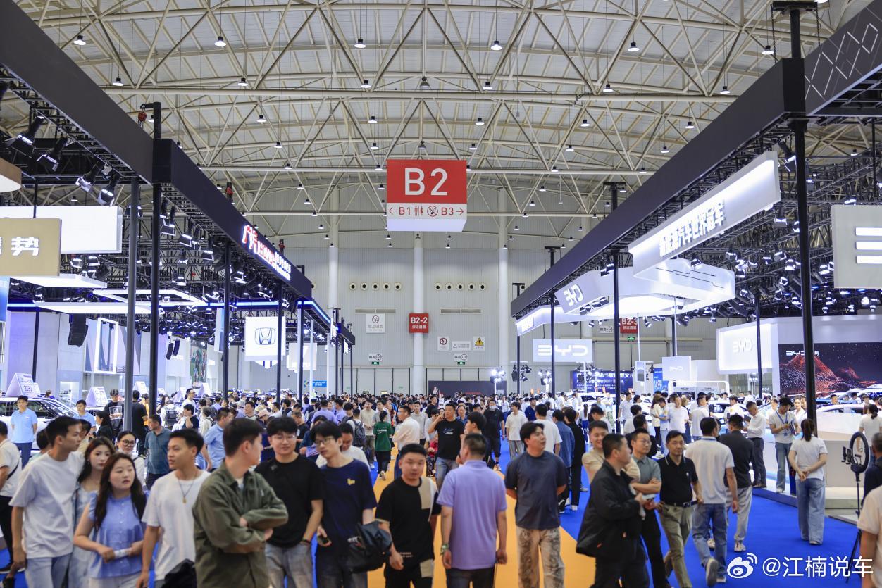 2025第二十三届华中国际车展今日盛大开幕！汽车[超话]5月15日，2025第二