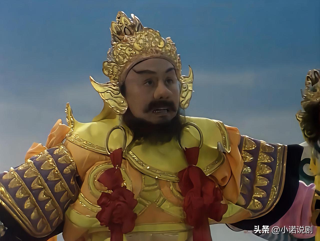 天蓬大元帅，是神话传说中的北极四圣之首，居住于天河岸边的天蓬水府，掌管天河八万水