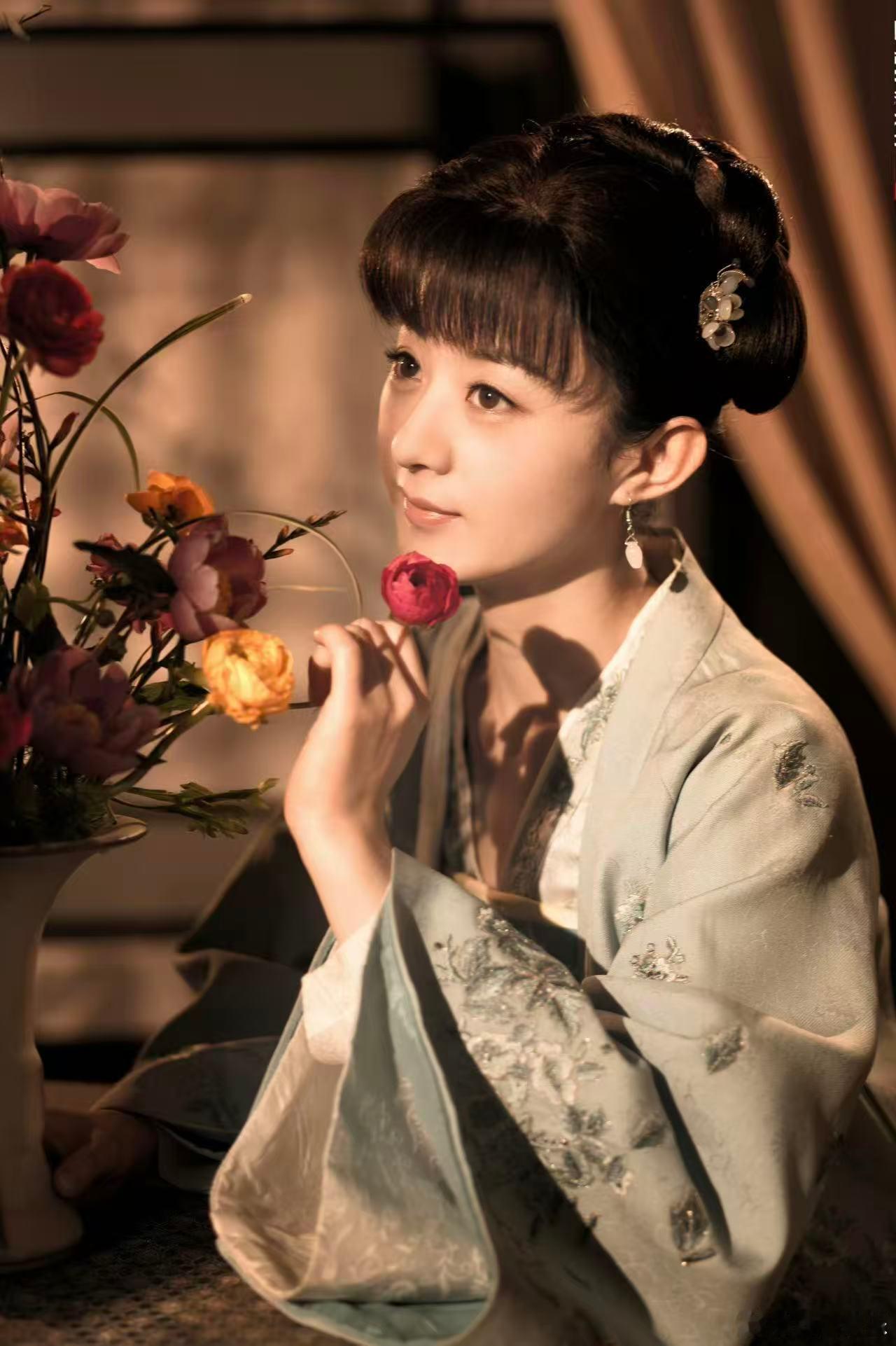 赵丽颖知否开播七周年赵丽颖盛明兰七周年赵丽颖主演的《知否知否应是绿肥红瘦》今日开