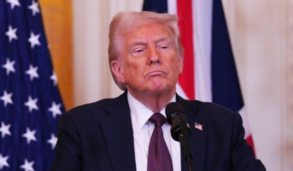 路透社：伊朗准备向特朗普做出新让步，以避免美国打击
 
伊朗这次在核计划上主动松