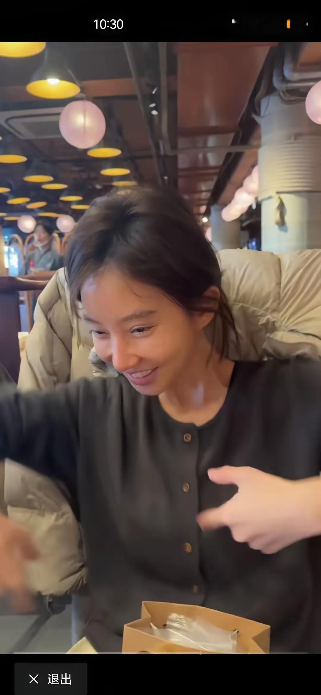 这是那个娇滴滴的冯莫提吗？我的天啊，感觉自己简直是心碎了。我的妈呀，卸妆完后还没