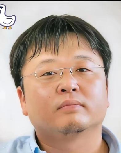 细思极恐！这些国民品牌竟同属一家！
 
海底捞、蜜雪冰城、晨光文具、足力健… 原