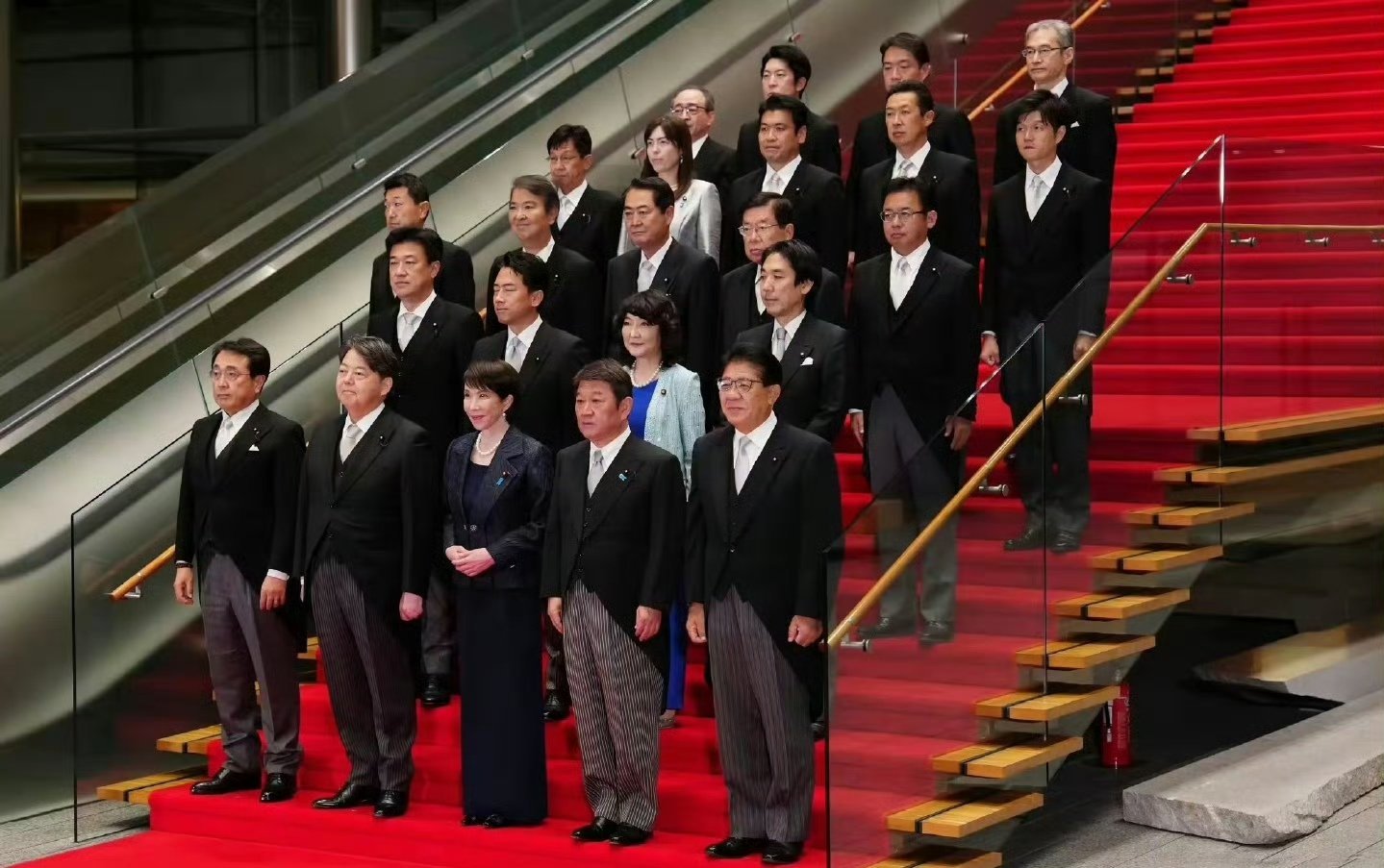 再聊几句日本的社会“气氛”，这是这些天三次聊高市早苗选举时，反复用的一个关键词。