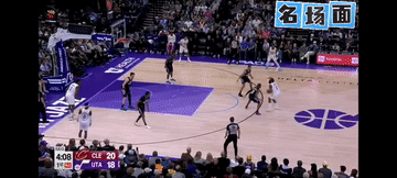 “登哥你这手劲儿也太大了，接完你球我投篮哪还有劲儿啊！”[捂脸]米切尔没想到哈登