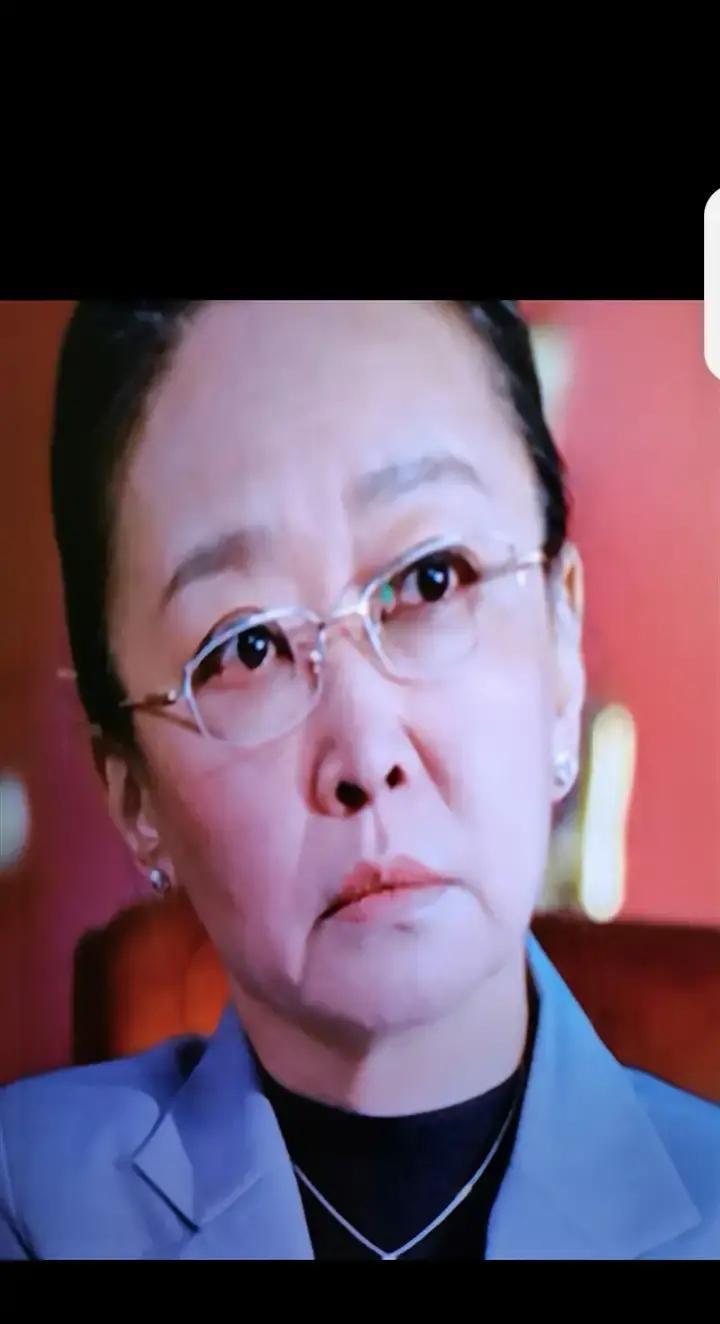 37万票房的《雪豹》竟然被骂“烂尾”？
这届观众到底在期待什么“奇迹”！
白玛最