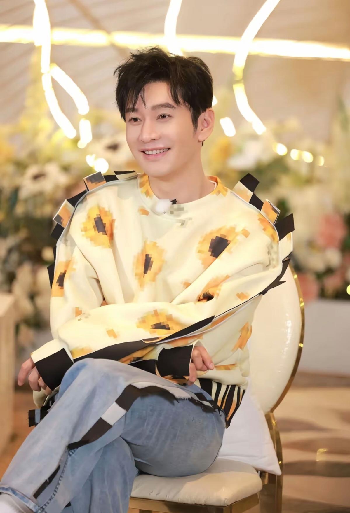 黄晓明:“我18岁的时候，我喜欢跟比我成熟，比我成功的人在一起，我喜欢听他们讲话