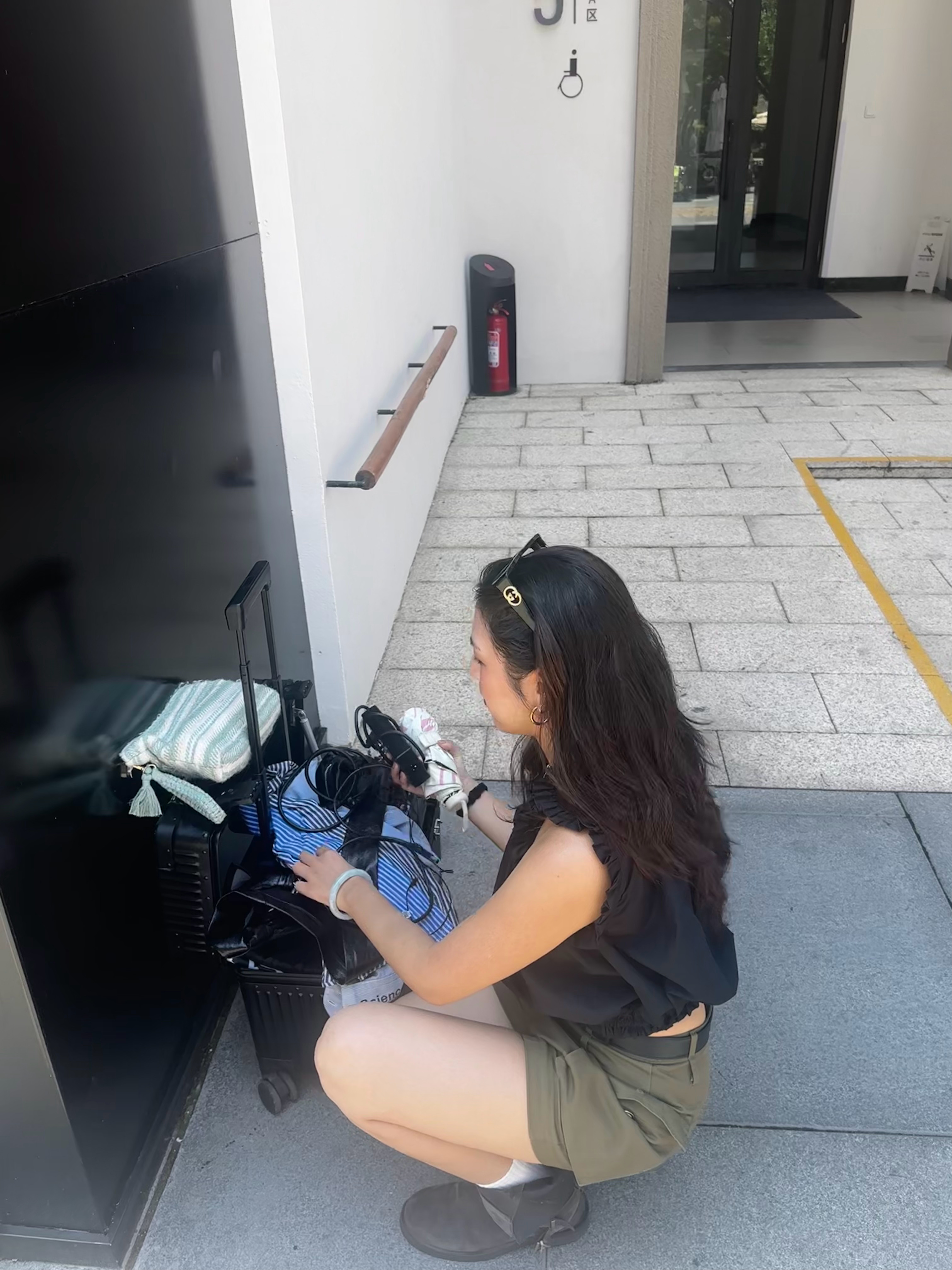 早上的拍摄终于结束了🔚不得不说小助理我真的有点天气之子的成分在说好的下雨居然出
