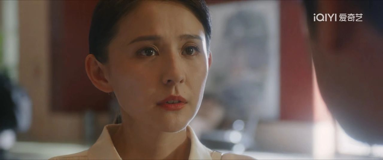 刘铭机场痛骂罗英子，其实是为了保护罗英子