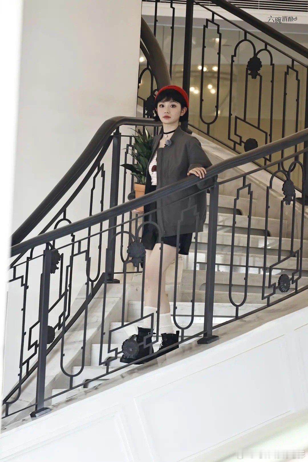 田曦薇这身材确定不是五五分吗[跪了] ​​​