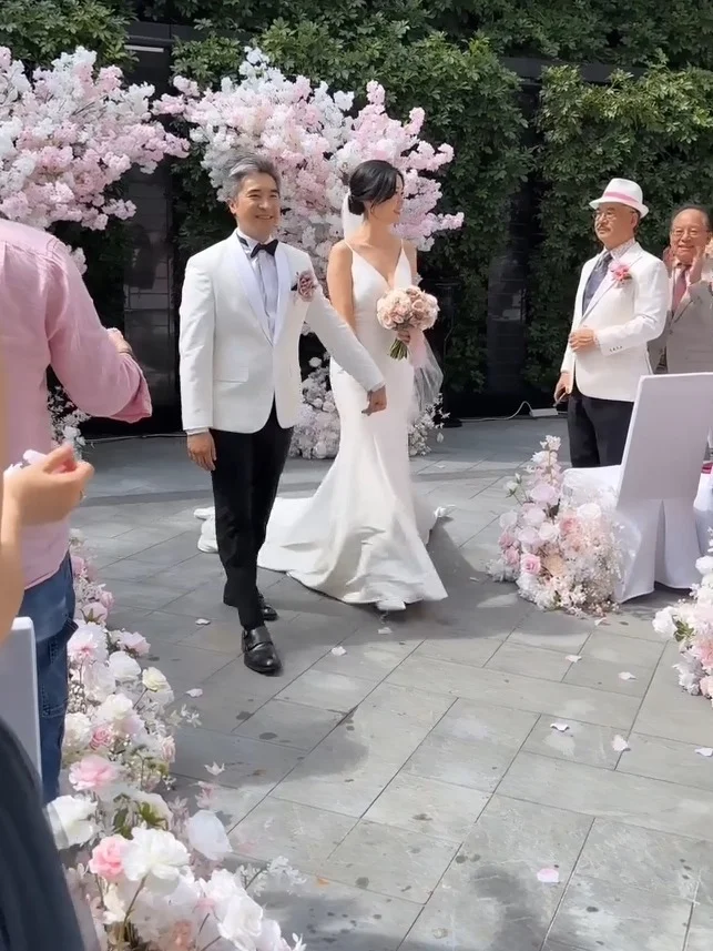 落选港姐结婚！曾被老公前妻直斥是小三