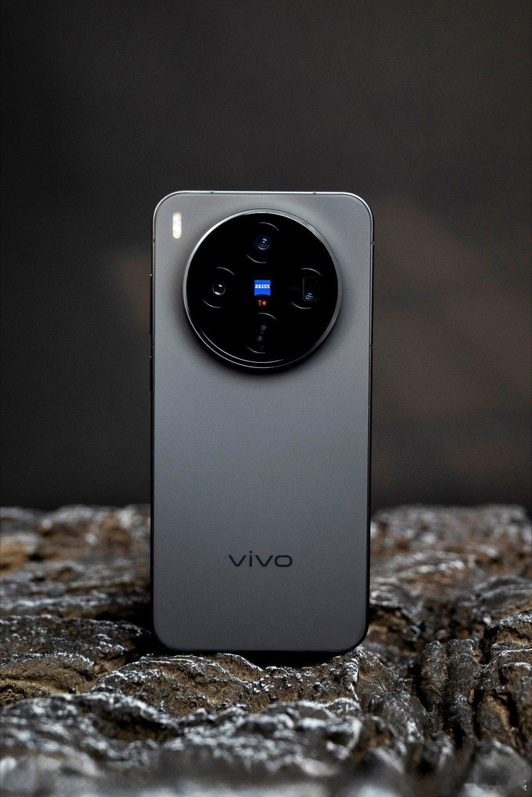 vivo X300图赏，手感特好，影像表现很强。 ​​​