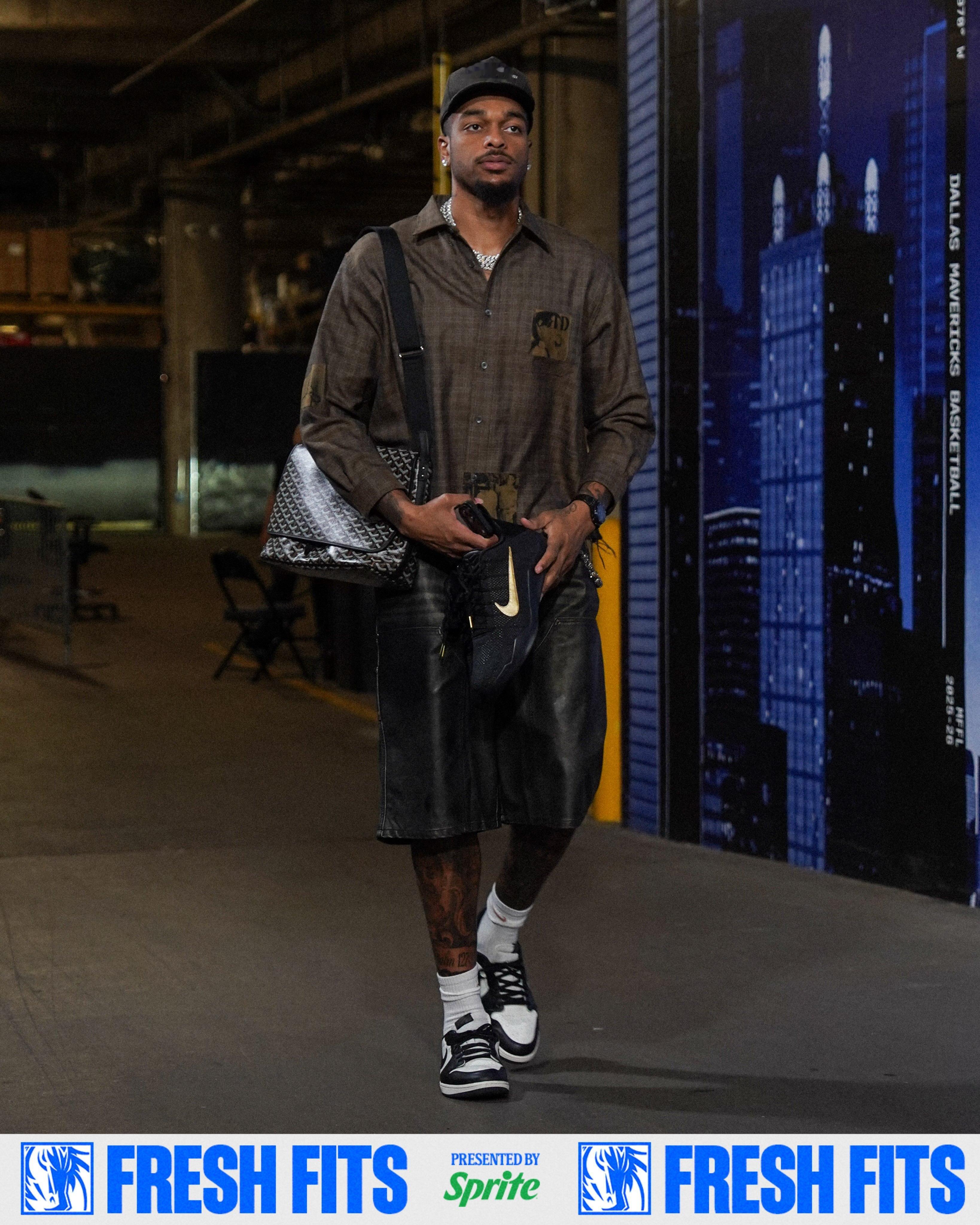 终于回到熟悉的“秀场”啦 🚶达拉斯独行侠[超话] ｜mffl ｜独行侠vs马刺