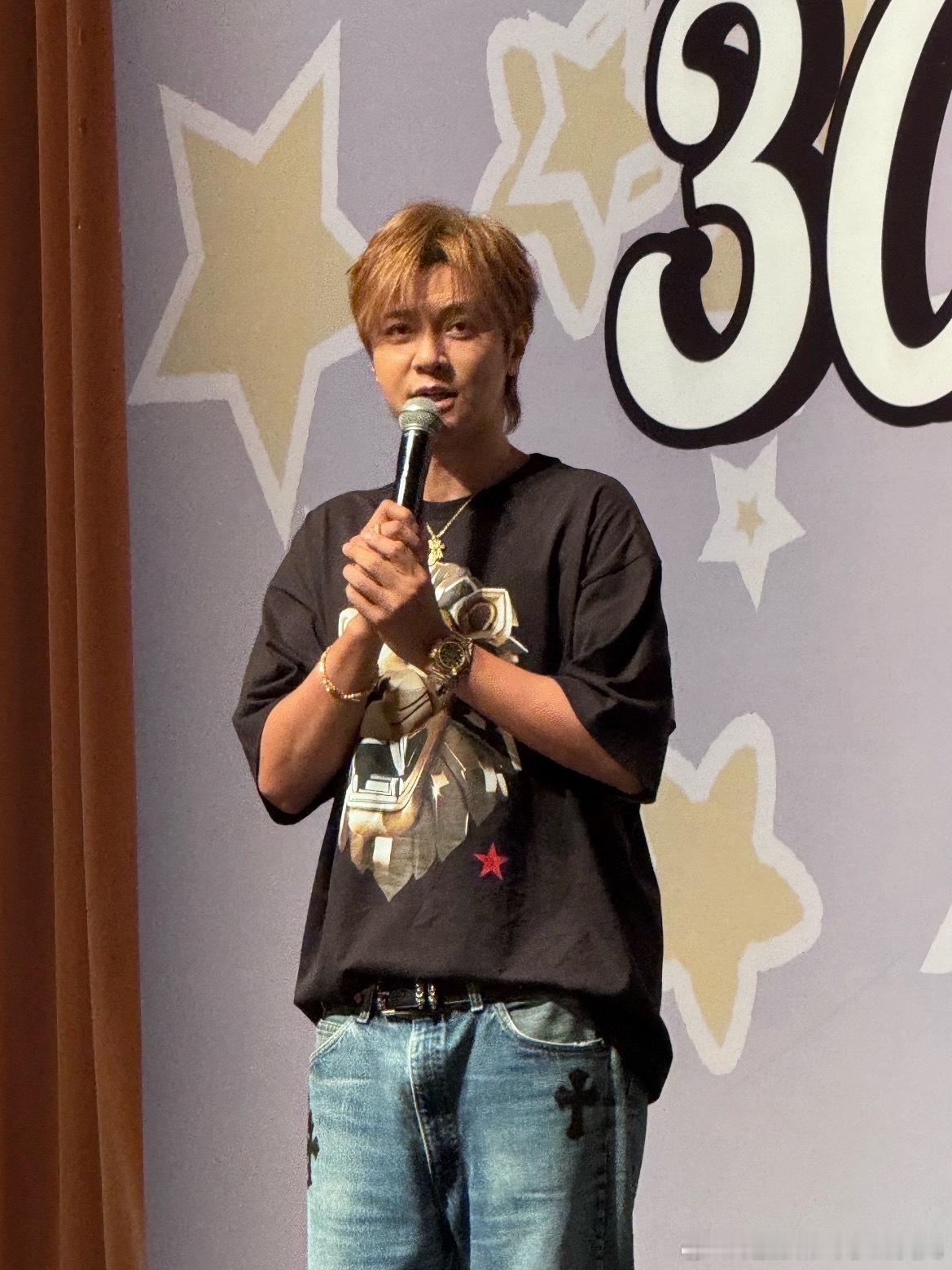 久违的热一竟然是这种谣言当事人肯定得辟谣呀罗志祥更新罗志祥方否认猝死传闻