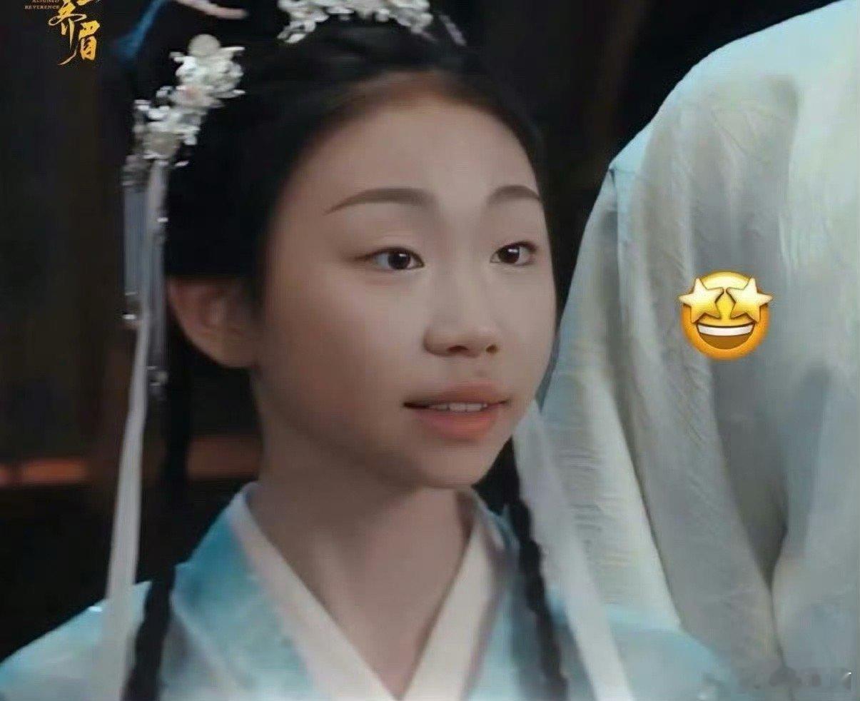 濮存昕外孙女出道嗯 很有特点的一张脸 有出息的 