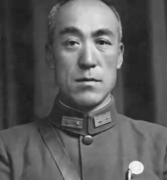 国军司令孤身起义！毛主席四字回应改变他一生

1947年寒冬，一位光杆司令写下改
