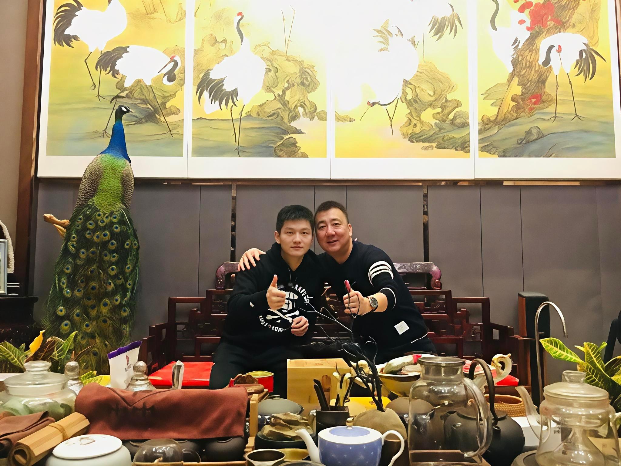 在26年看到了19年的樊振东［老照新发］ 就是一个字“赏”，赏完就是一个“宣”。