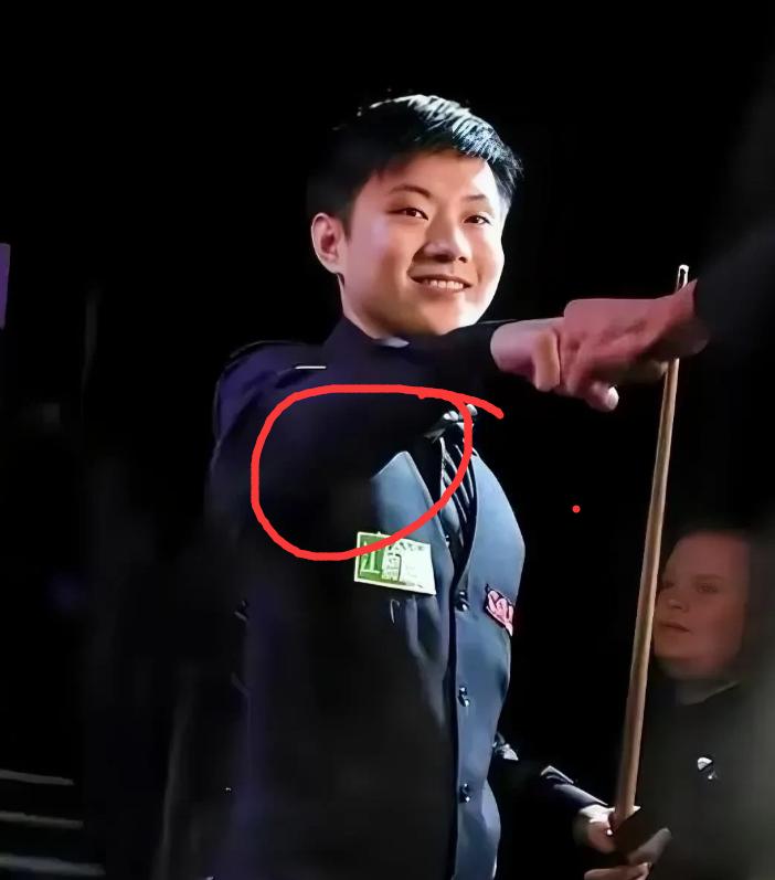 最新战报

罗尼奥沙利文，半决赛一局没赢。

比赛第二阶段打完，中国小将赵心童直