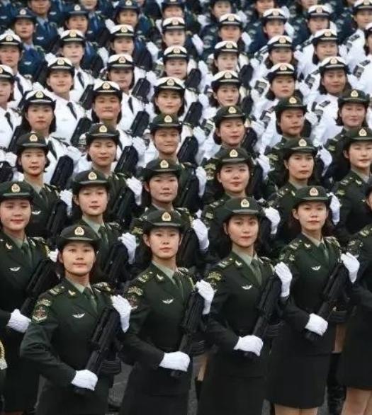 为啥不大规模招募女兵？精准答案只有一个，就是即便90%男人死光了，即便留下10%