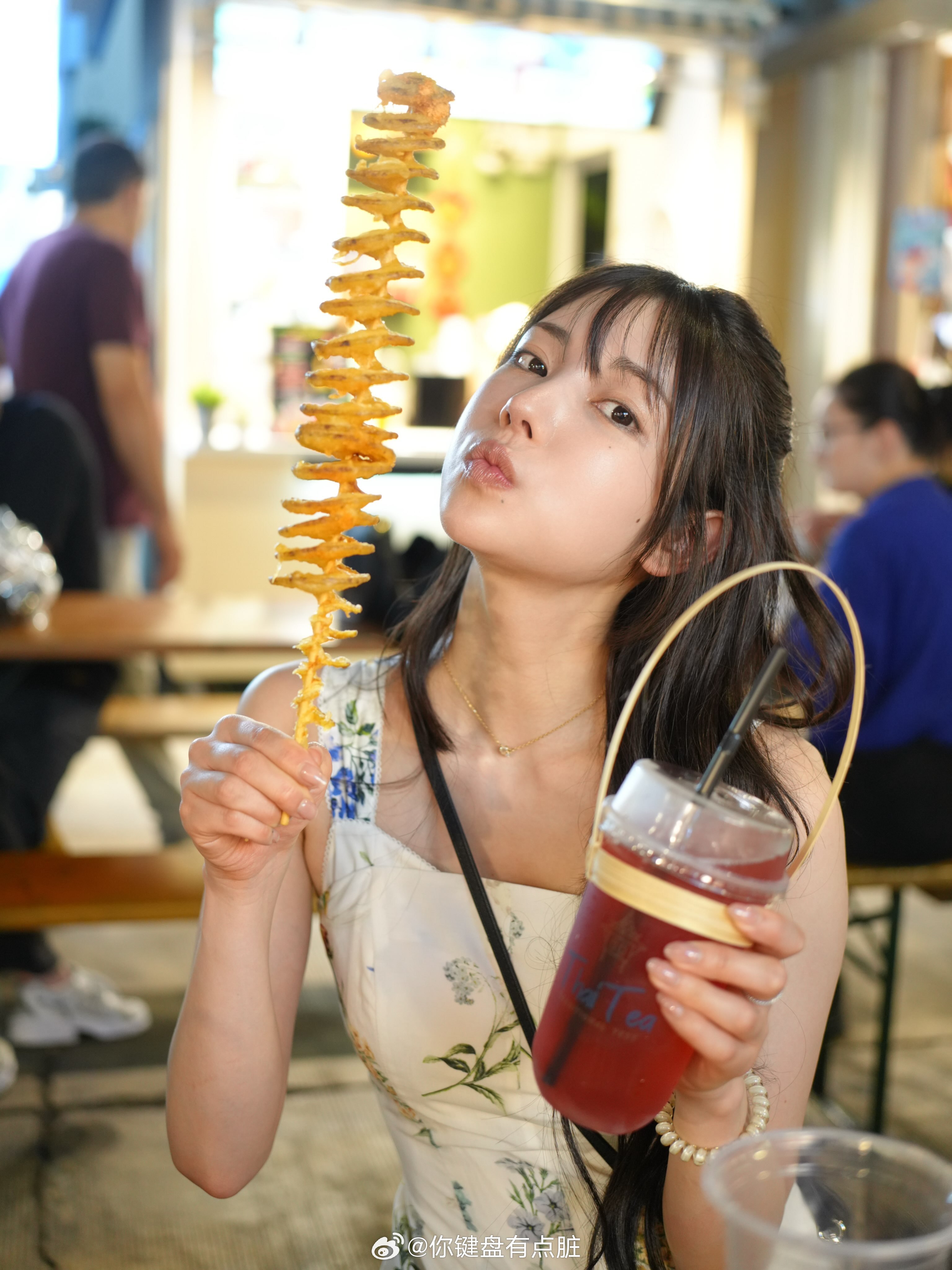 枫花恋泰国活动时去夜市另外9月又要办活动（情绪又稳定了） 