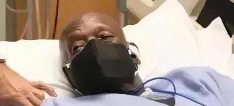 美国国防部长奥斯汀奥斯病床照。这是真的，请看下篇