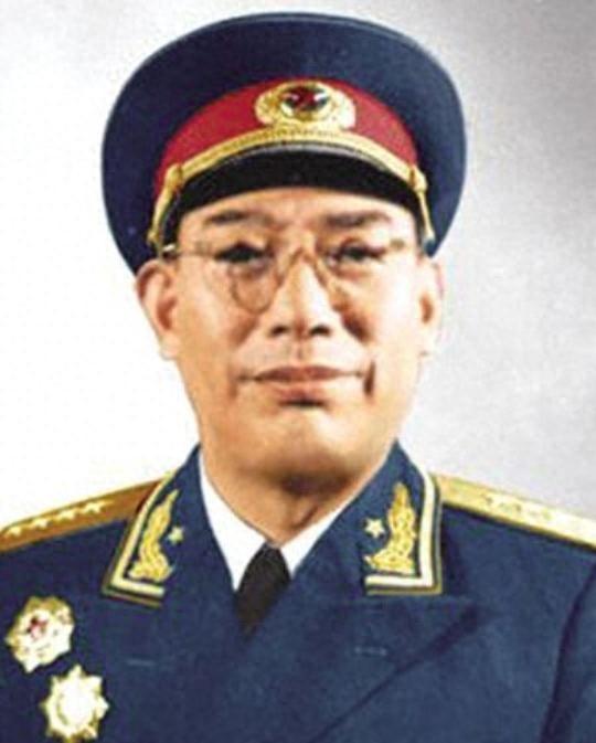 许光达眼部手术失利引发中央高度重视，紧急展开调查，主治医生坦言无法再隐瞒真相！