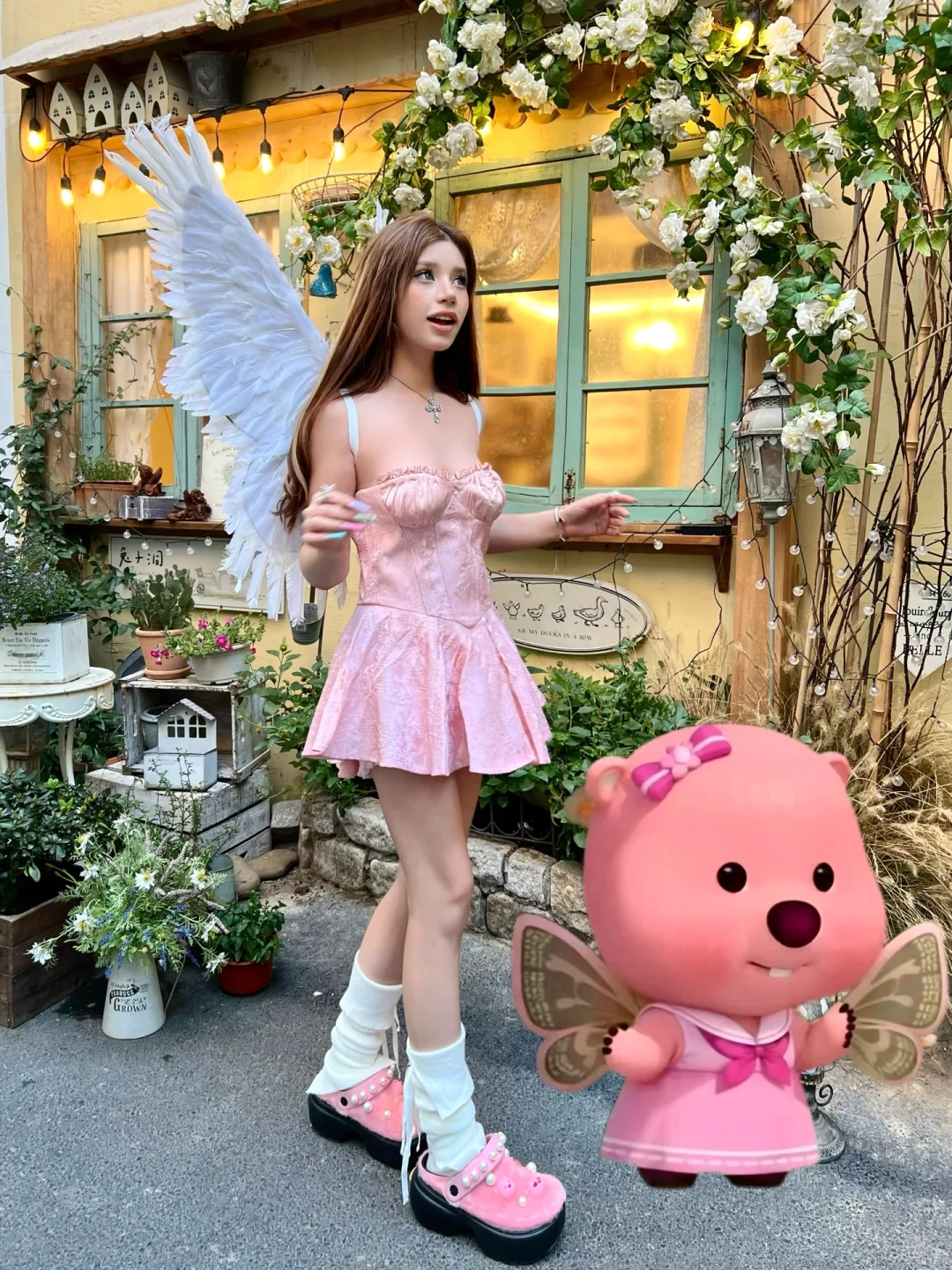 跟女明星一起逛街啦！