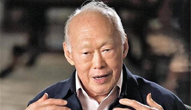 李光耀晚年直言：新加坡虽是华人国家，但不会“回归祖国”。华人占比7成，但属于华人