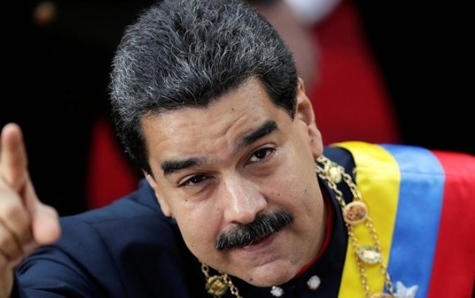 对于美国的行为，中方第一时间给予谴责！美国对委内瑞拉实施军事打击，对于我们来说，