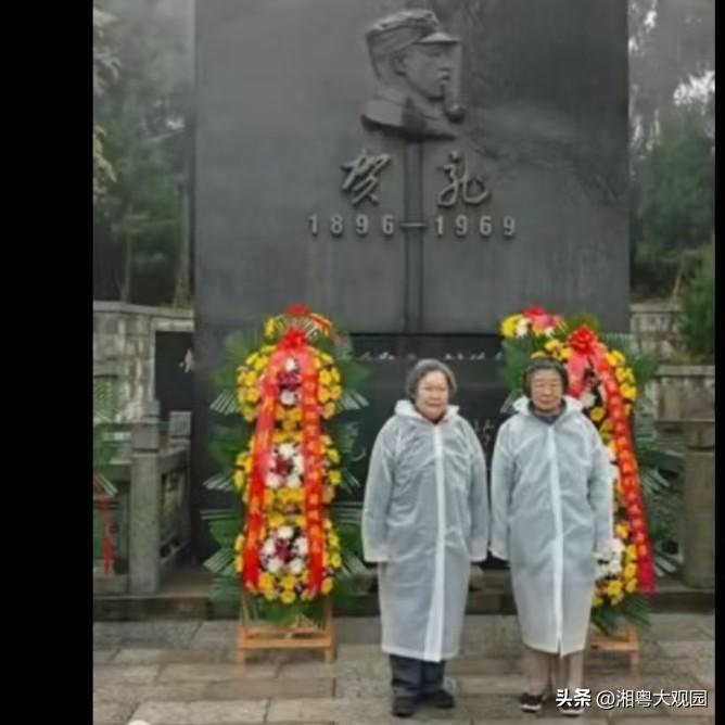 2026年3月22日，是贺龙元帅诞辰130周年纪念日。为了缅怀父亲，贺晓明在3月