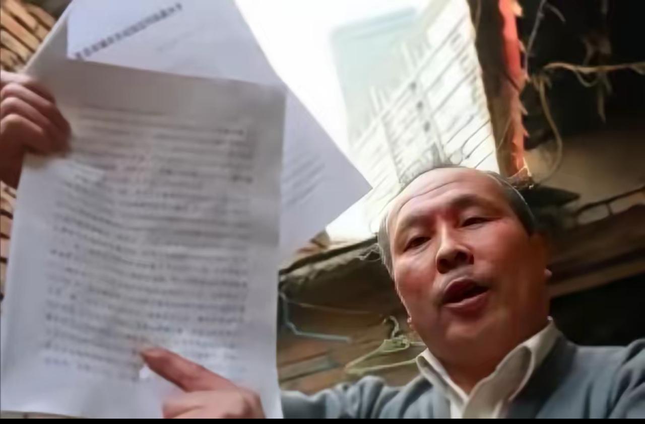 “不给我 4000 万，你们就别想修路！”2003 年，北京人张长福死活不同意拆