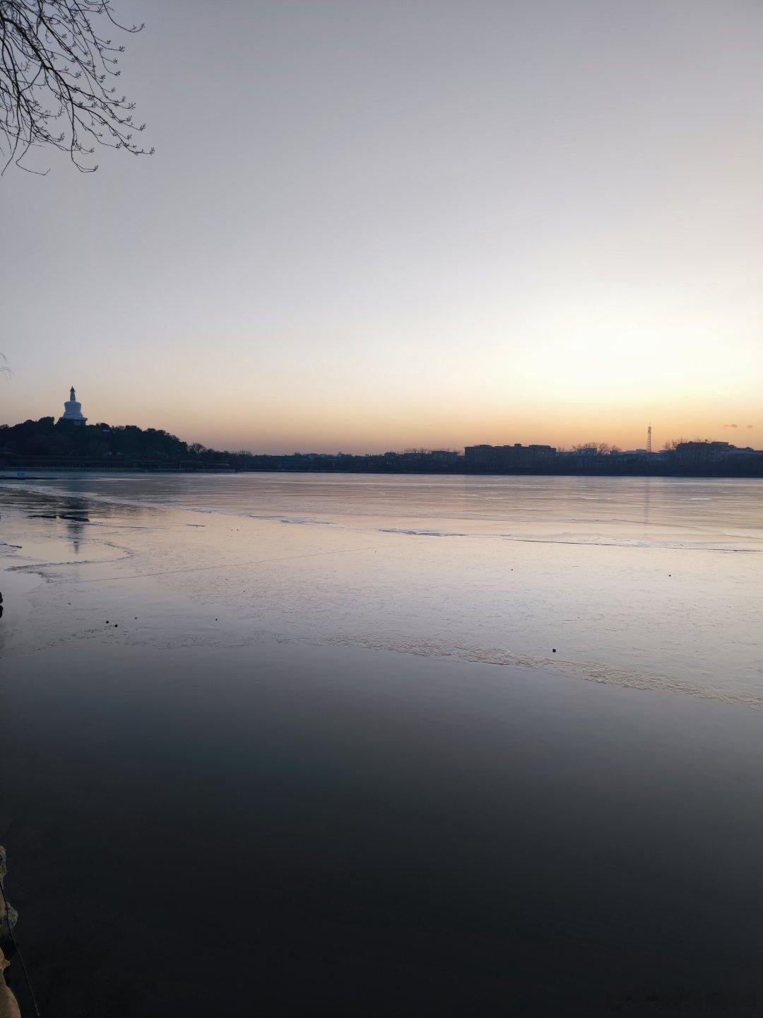 北海公园落日暮色摄影