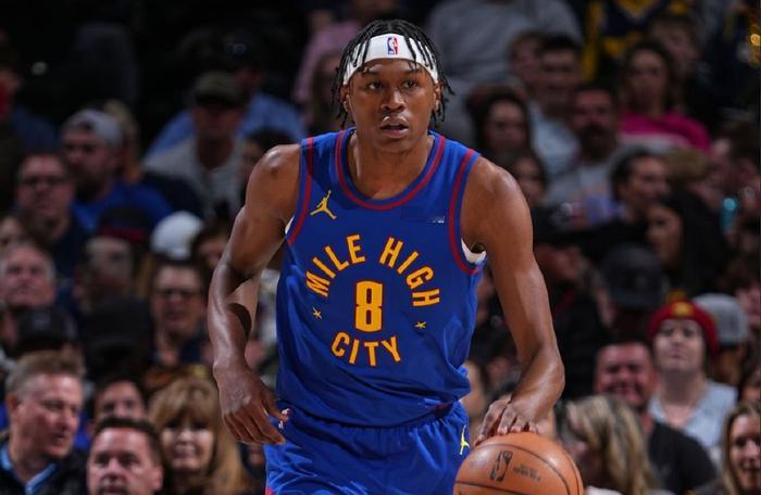 佩顿.沃特森已经砍下30分，生涯首个30+！他此前得分纪录是单场24分。 