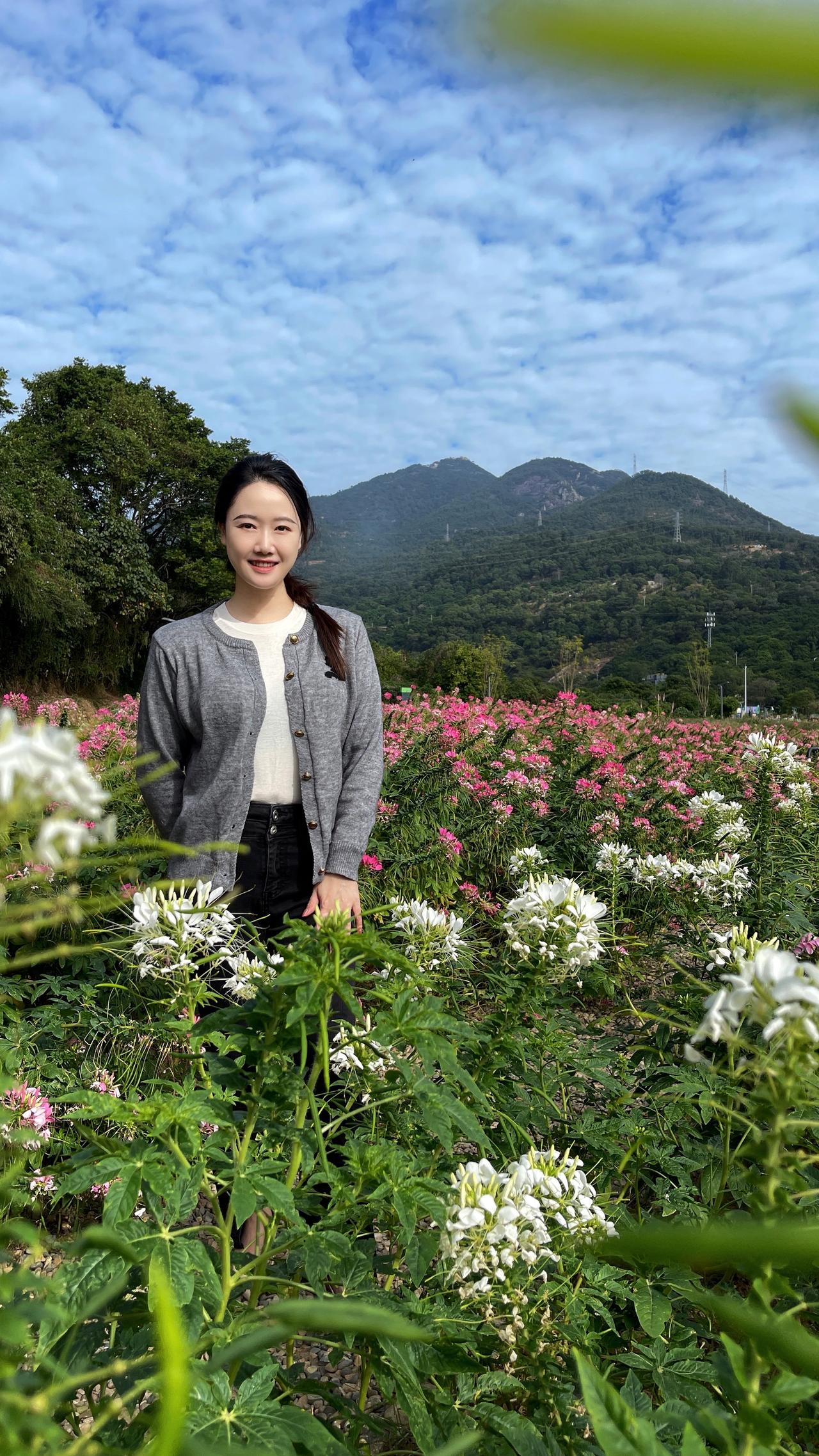 待到山花烂漫时，她在丛中笑
珍惜每一个无法重来的日子 日常分享 女人味 分享生活