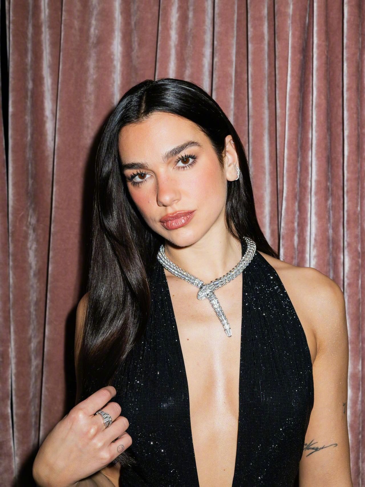 Dua Lipa 