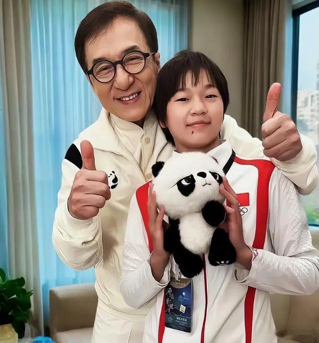 全红婵为虞书欣宣传新剧，网友，不愧是社交能手，娱乐圈的都认识#永夜星河# ​​​