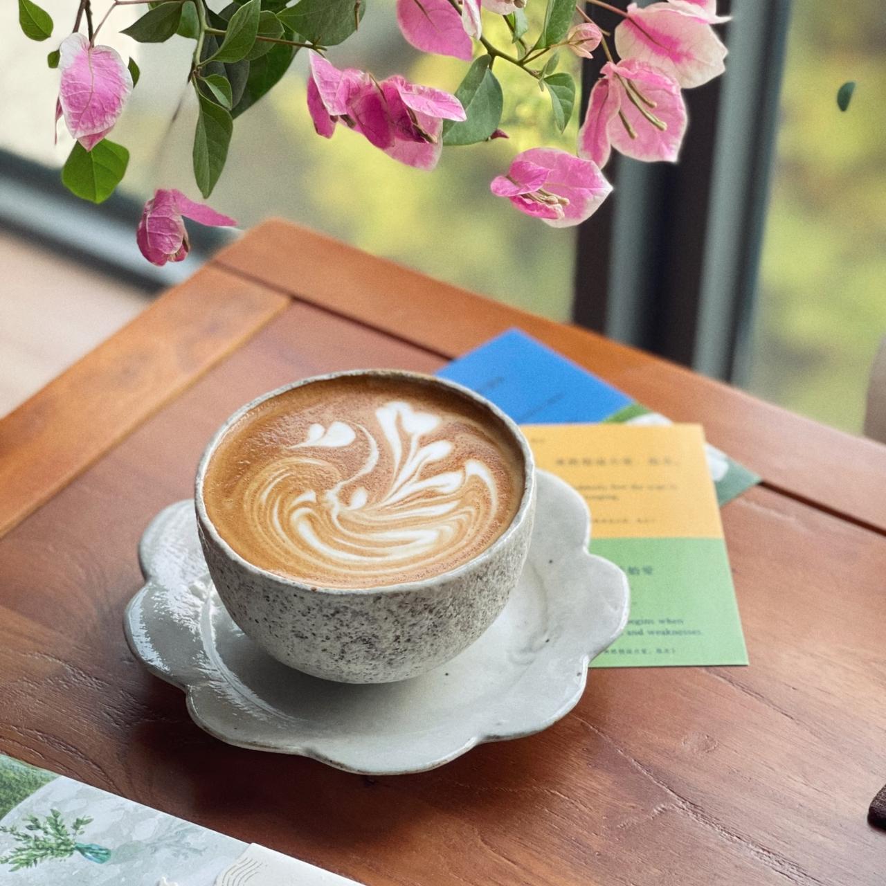 别再跟我讲大道理了，活到现在才彻底明白，成年人的世界，钱才是最大的底气。
 
昨