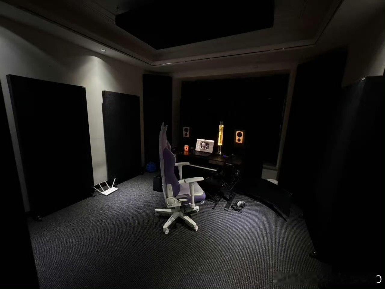 娱乐 张子墨您有一则vlog待剪张子墨编曲工作室张子墨编曲工作室预告 