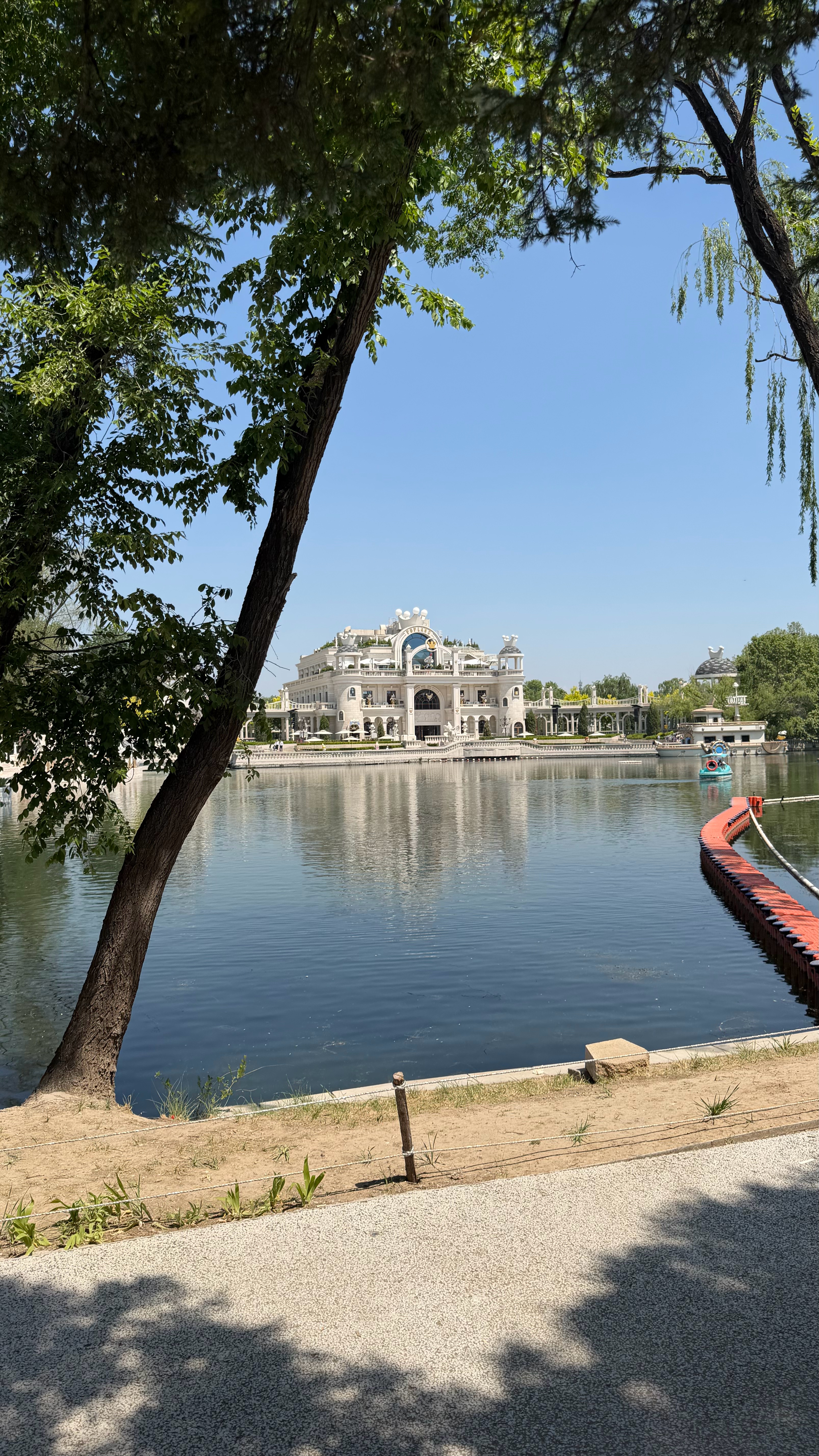 在北京分享照片旅行plog 北京·南锣鼓巷