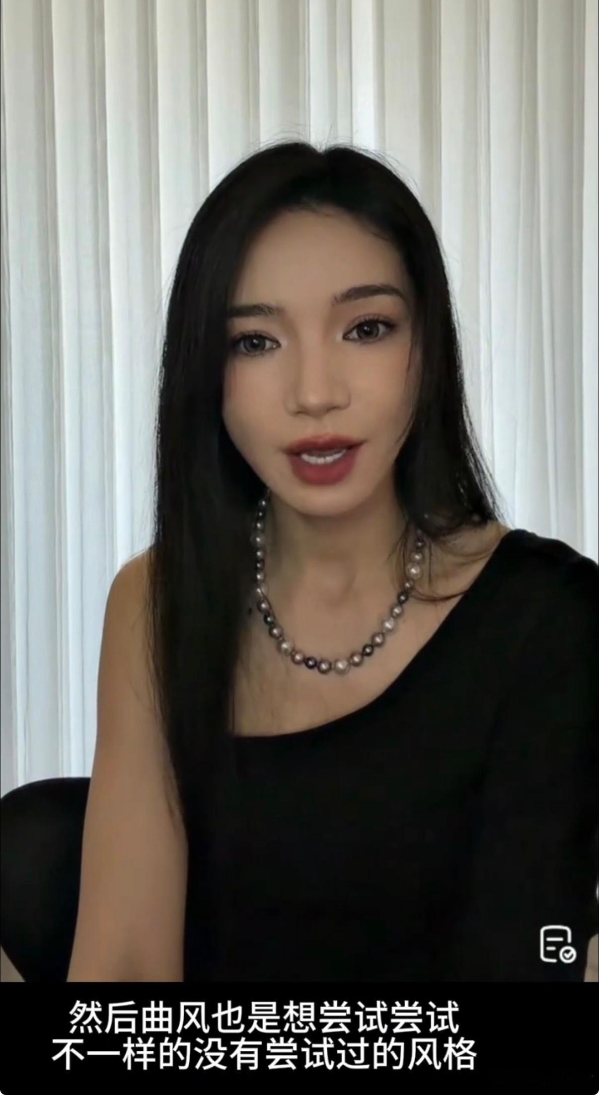 代斯说想和何宣林组队 坐等绝美舞台上线！代斯直言最适配队友就是何宣林，想要合作演