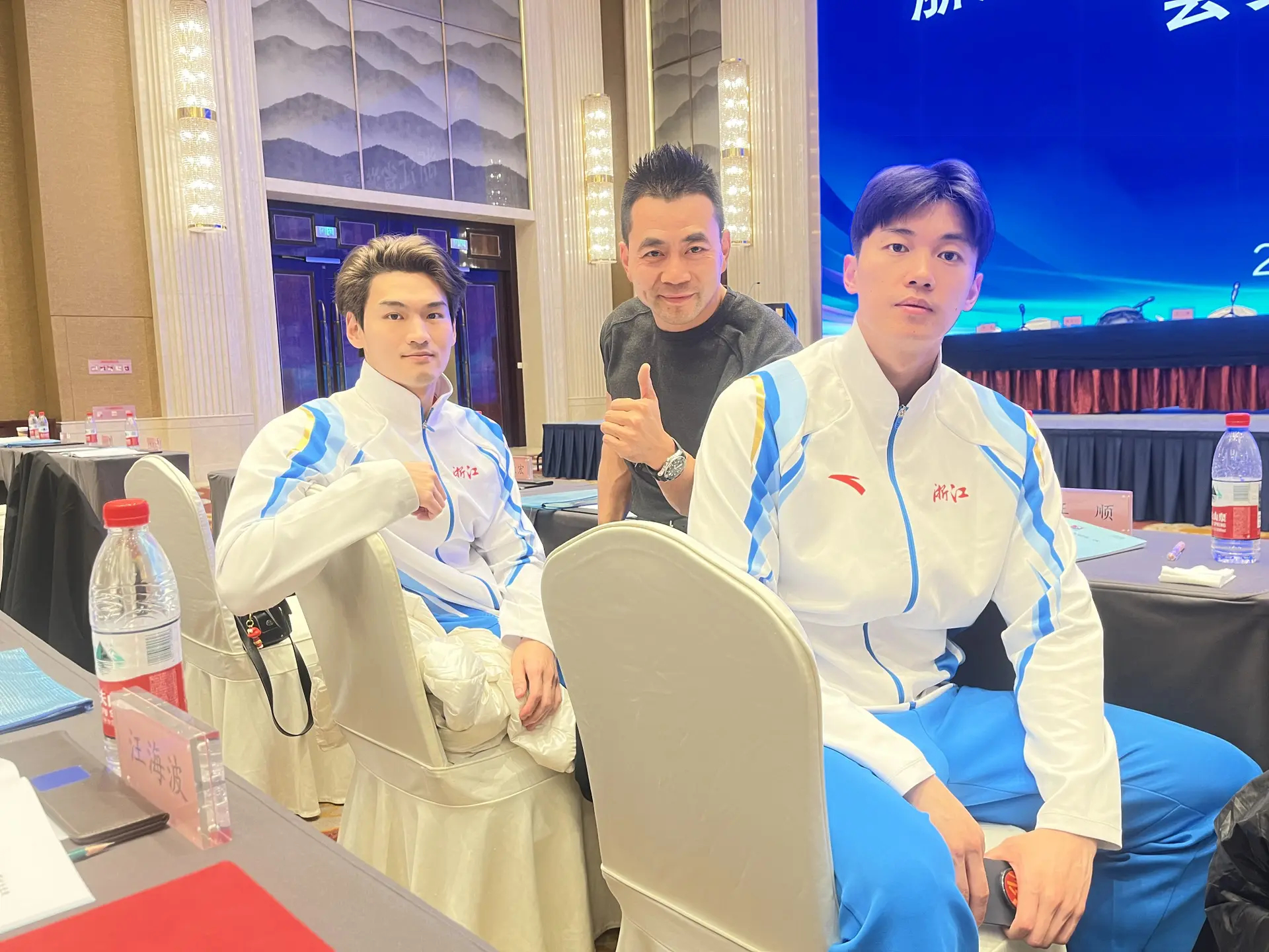 SWim进行时     『10189』20260326 浙江大学游泳专题课就这样