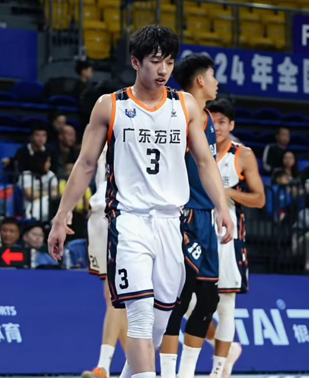 U21广东两连胜，杨溢三分有进步砍27分，王洪泽19+10，陈家政三分失准
全国