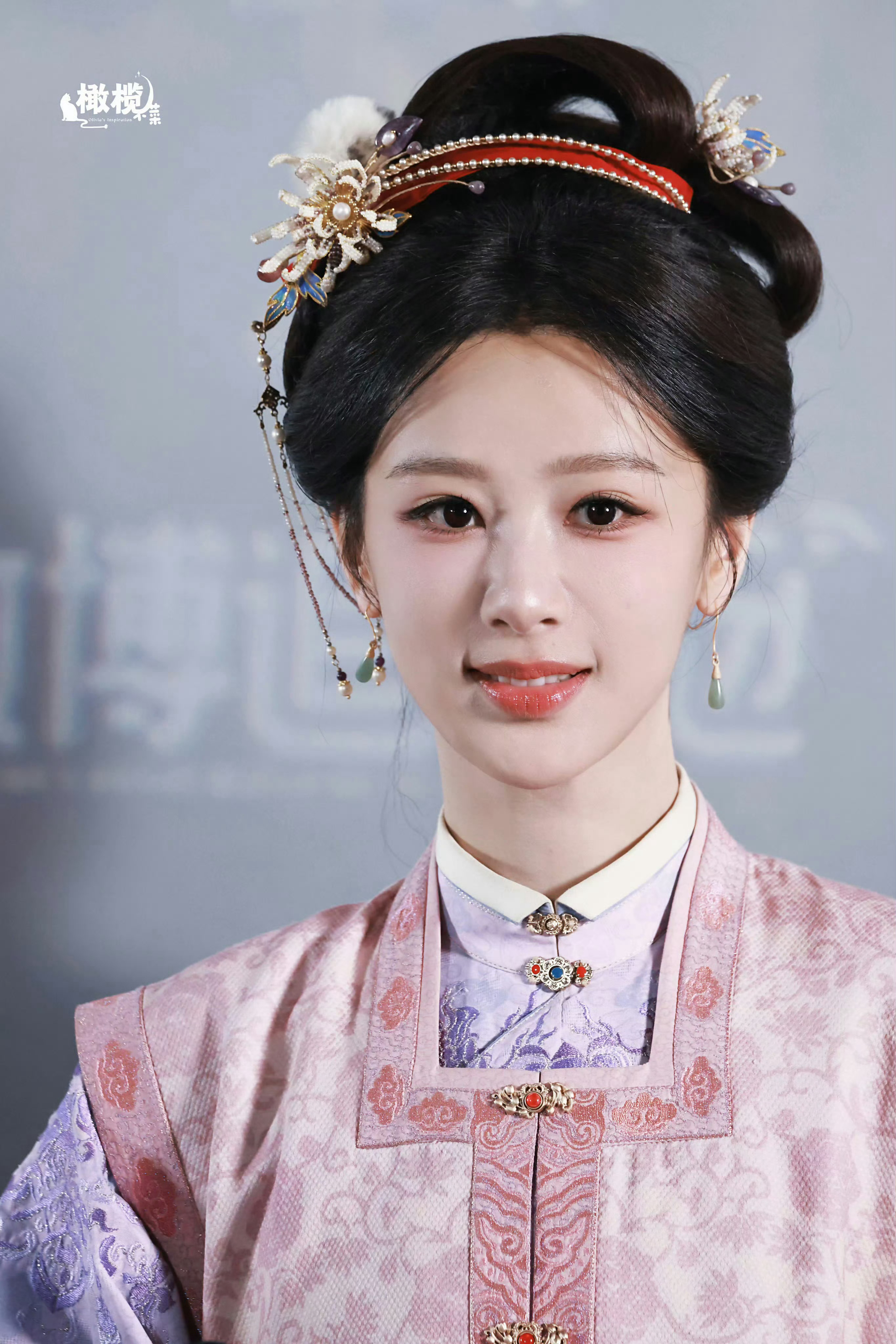 家业追剧团入祯门看家业，跟着李祯搞事业！欢迎大家来爱奇艺一起看杨紫家业！家业全员