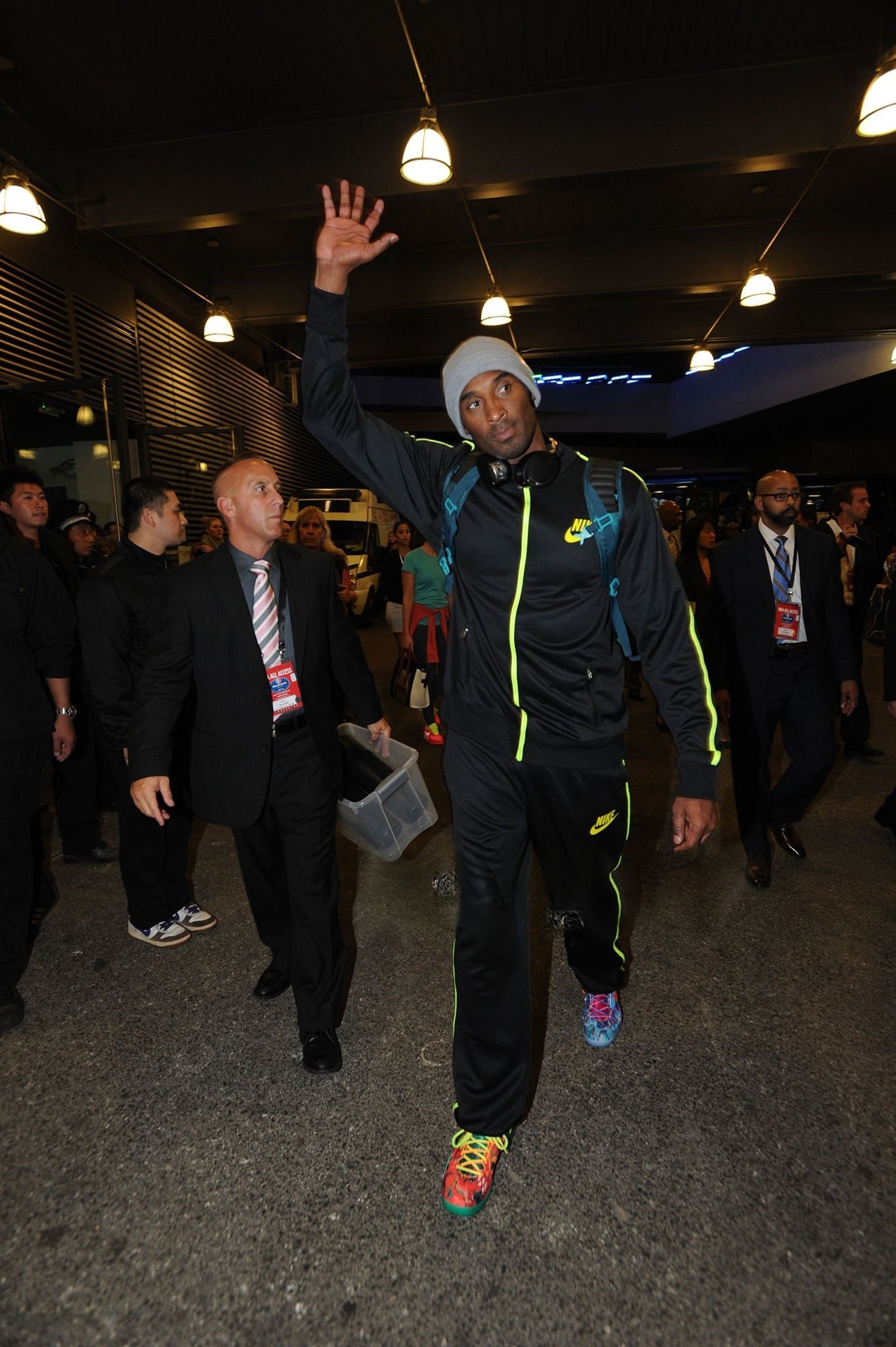 Kobe Bryant 上海 Mercedes-Benz 中心 2013.10.