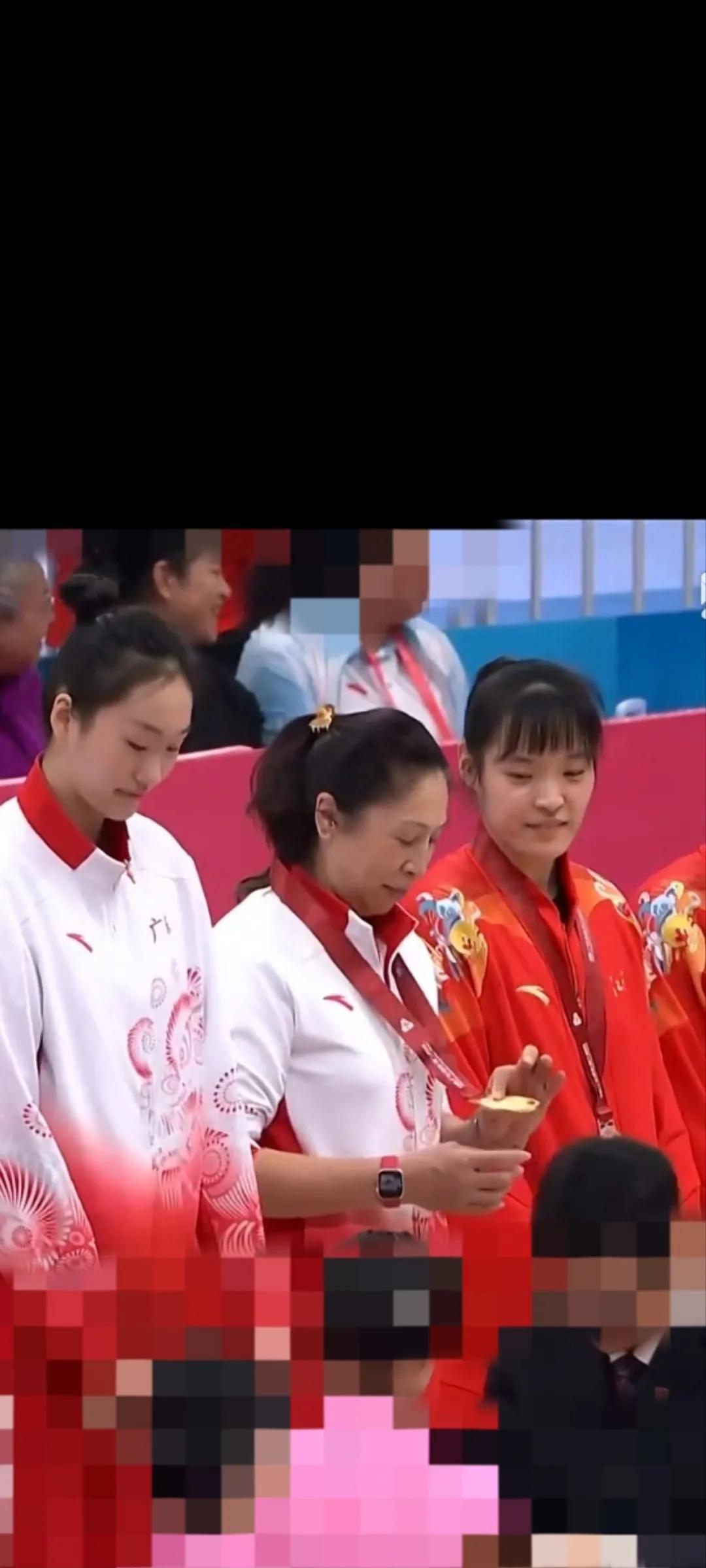 距离25-26新赛季WCBA联赛开幕还有8天，传统强队江苏女篮继续冲击新赛季4强